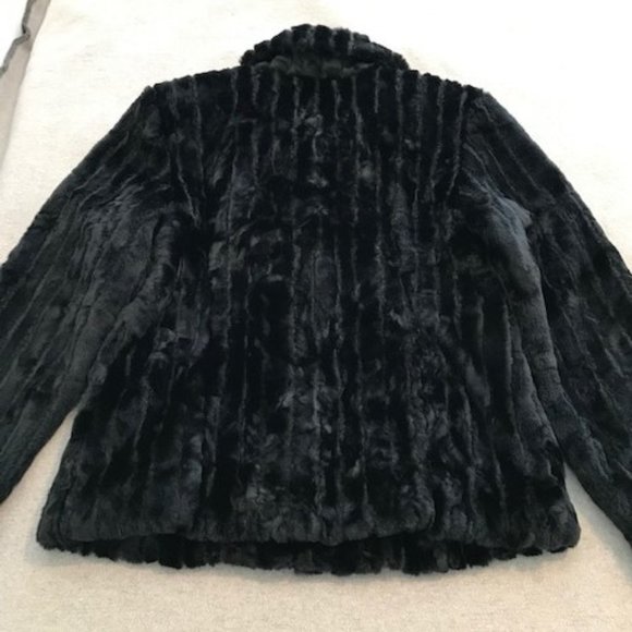 Esprit Black Faux Fur Jacket - Picture 4 of 15